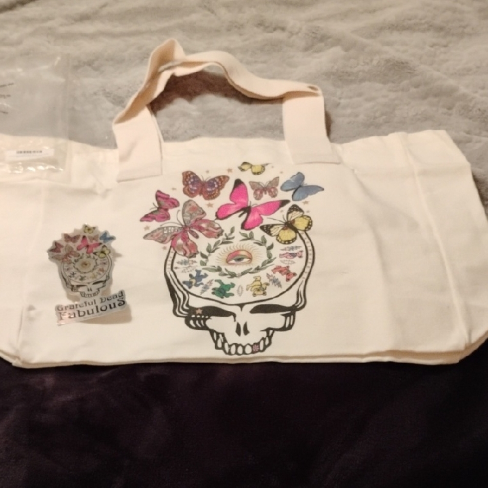 Butterfly Skull Tote Bag